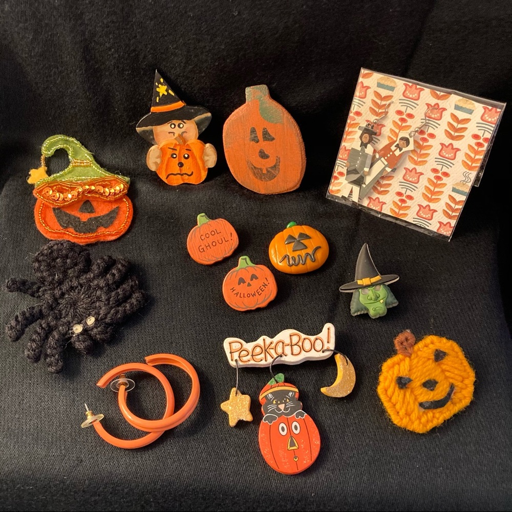 Lot of Cute Halloween Jewelry - Pumpkins, Spider, Black Cat, Witch & Pilgrims
